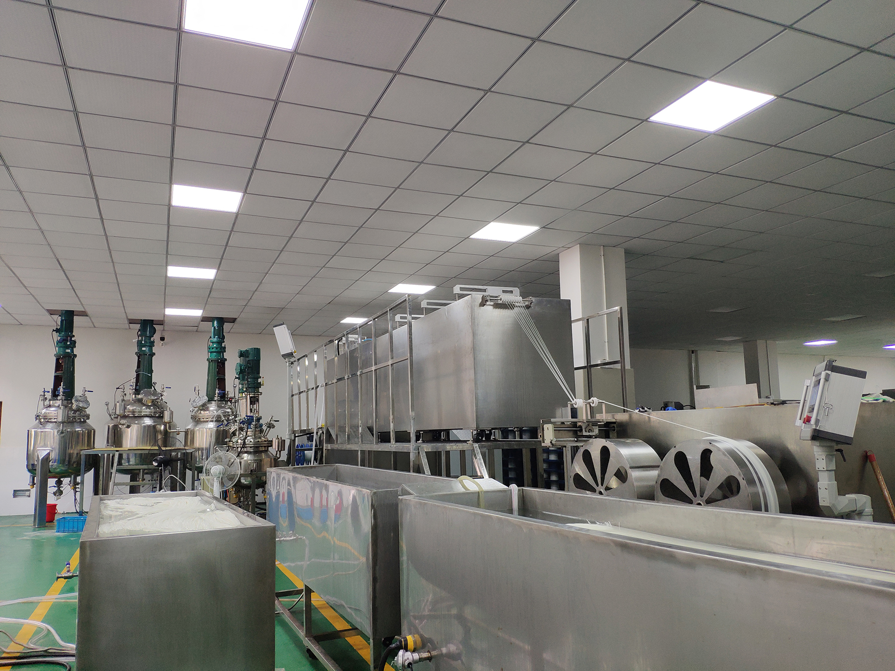 水處理中空纖維膜(均質膜和帶編織管內襯膜)紡絲線